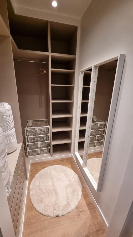 Puerta Del Sol Iii, 4 Bedrooms 5Wc Madrid Exteriér fotografie