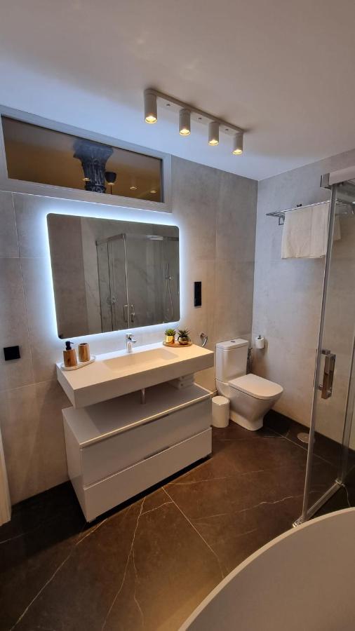 Puerta Del Sol Iii, 4 Bedrooms 5Wc Madrid Exteriér fotografie