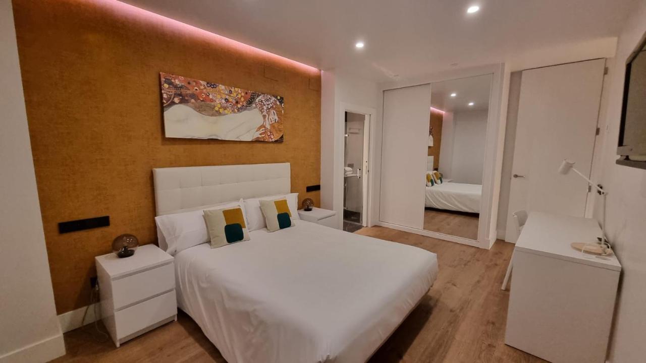 Puerta Del Sol Iii, 4 Bedrooms 5Wc Madrid Exteriér fotografie