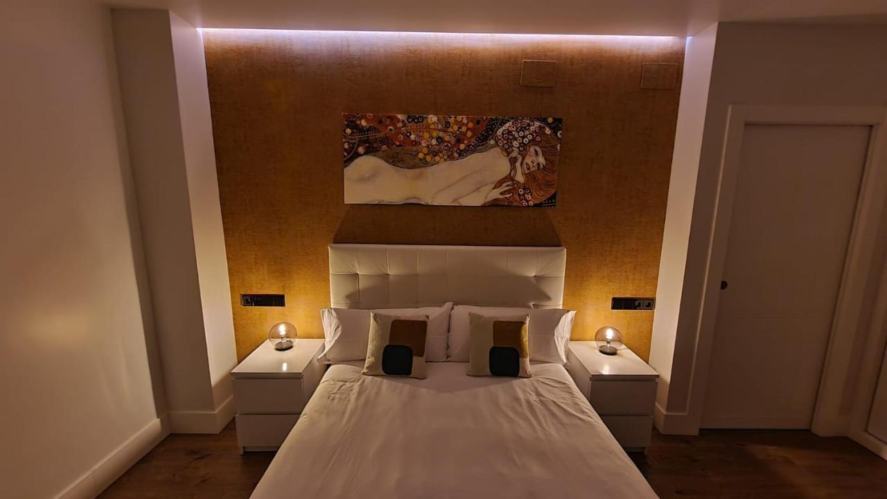 Puerta Del Sol Iii, 4 Bedrooms 5Wc Madrid Exteriér fotografie